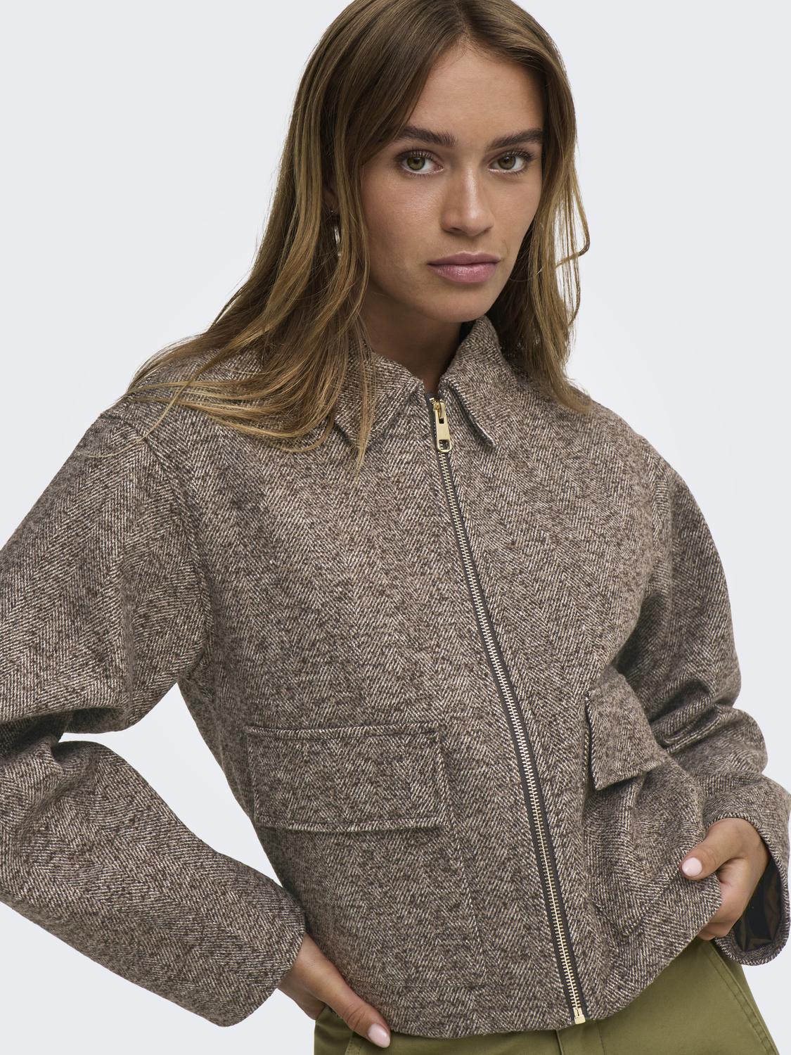 model_shot-detail