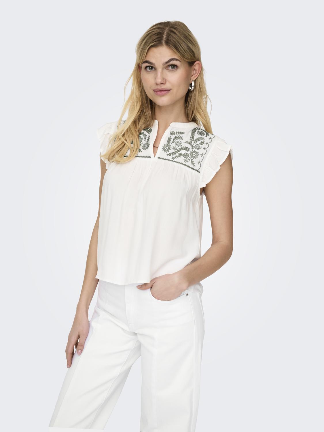 model_shot-front