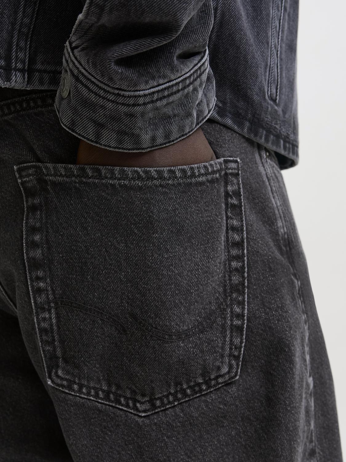 model_shot-detail