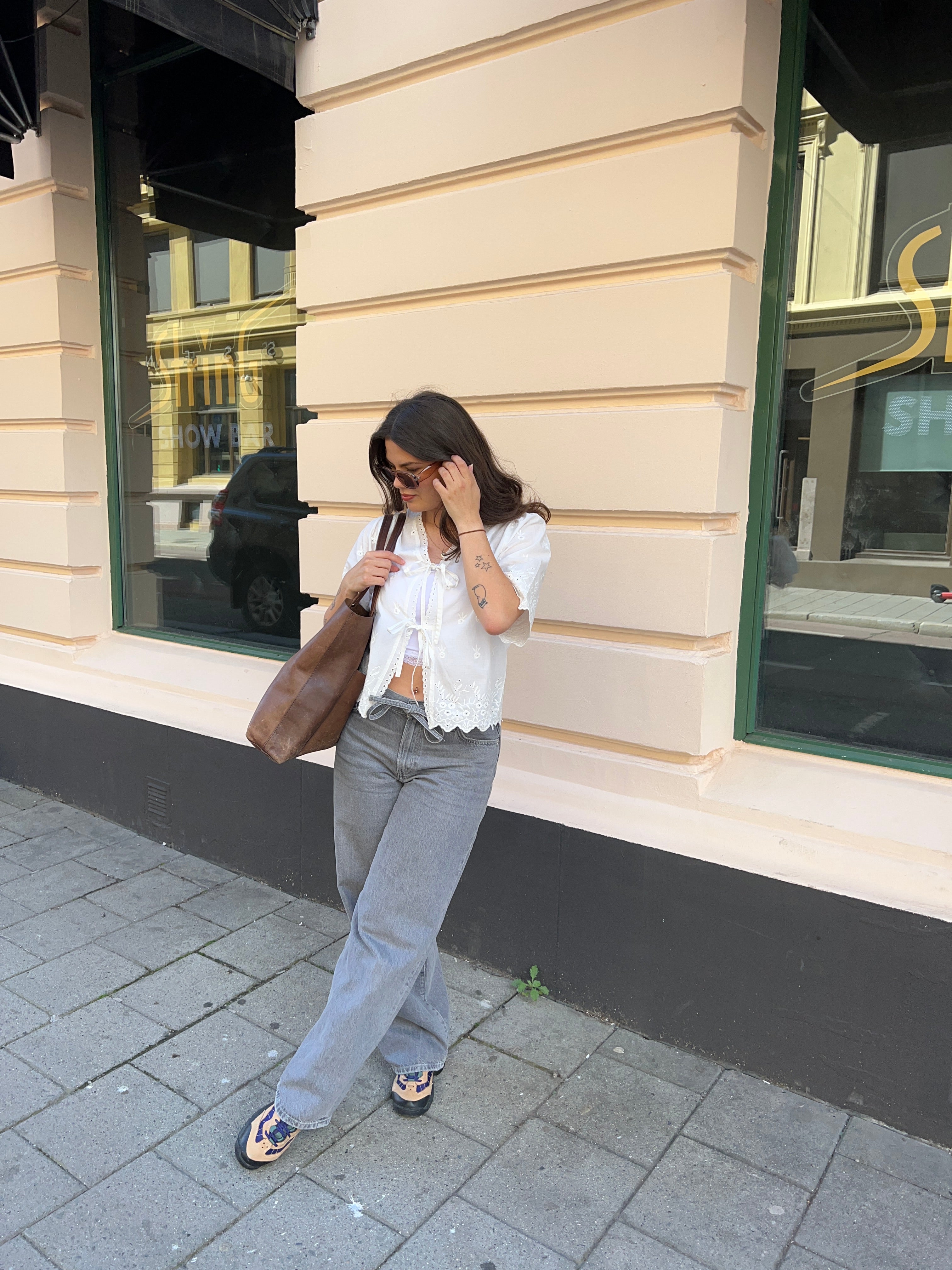 ONLGIANNA MW Straight Jeans - DOT757