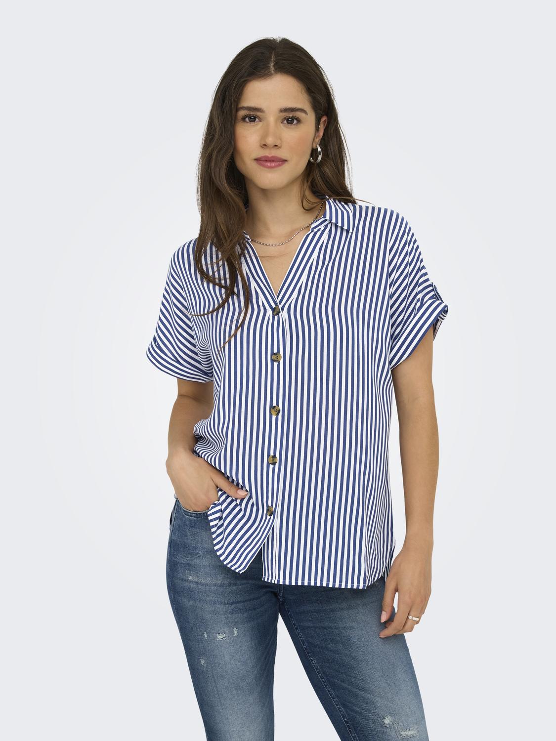 model_shot-front