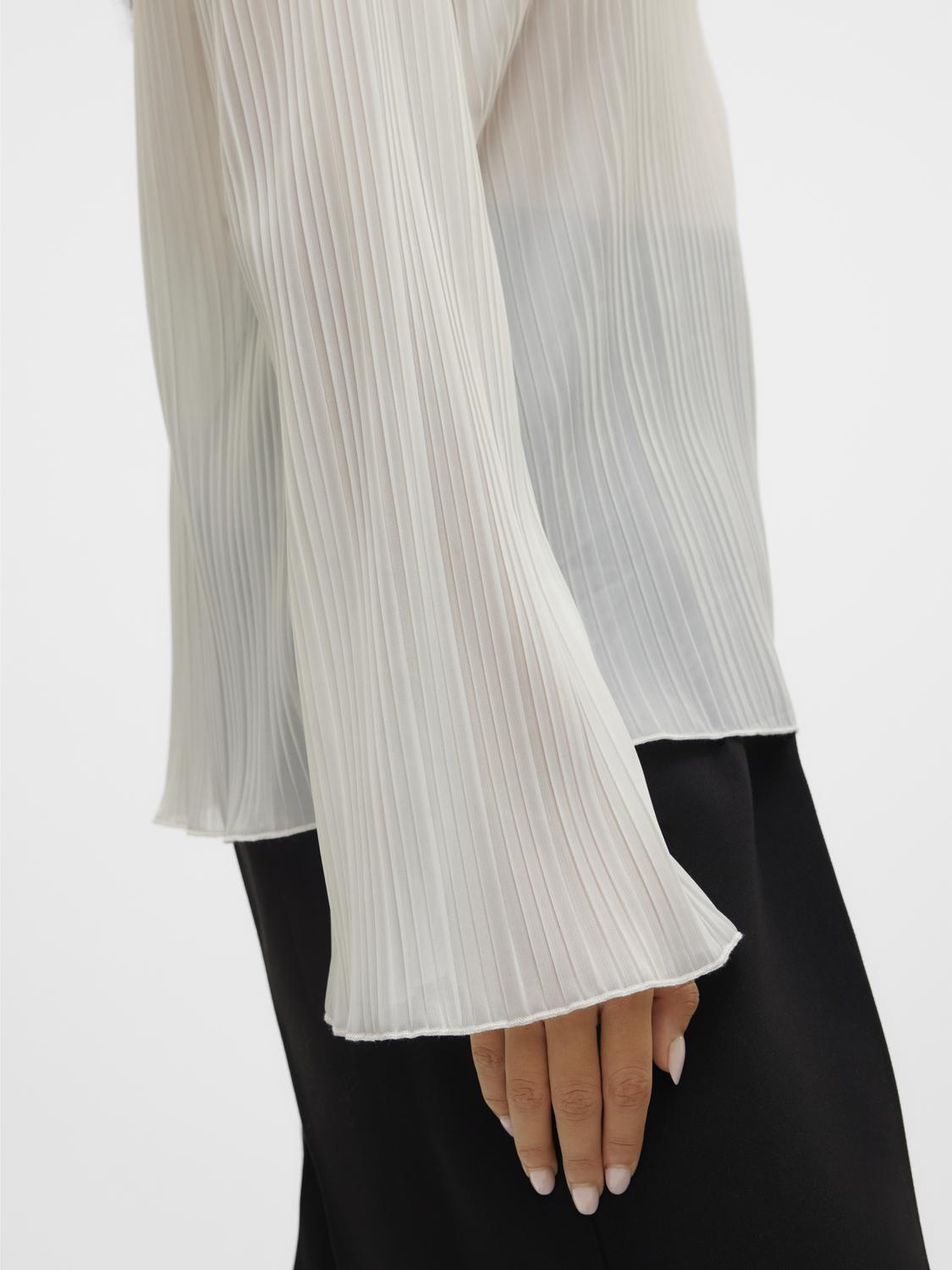 model_shot-detail