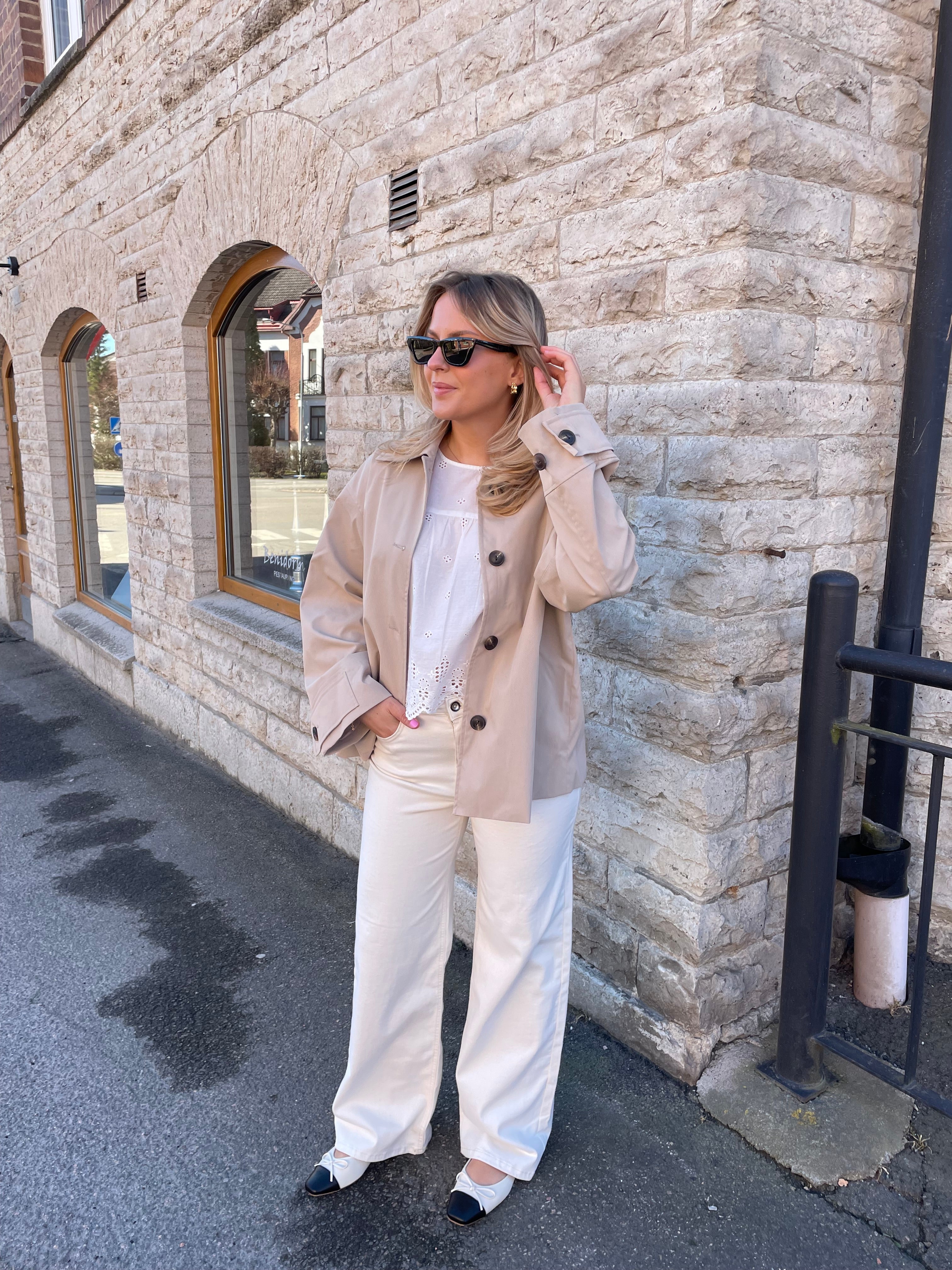 ONLEJA Orchid Jacket - Beige