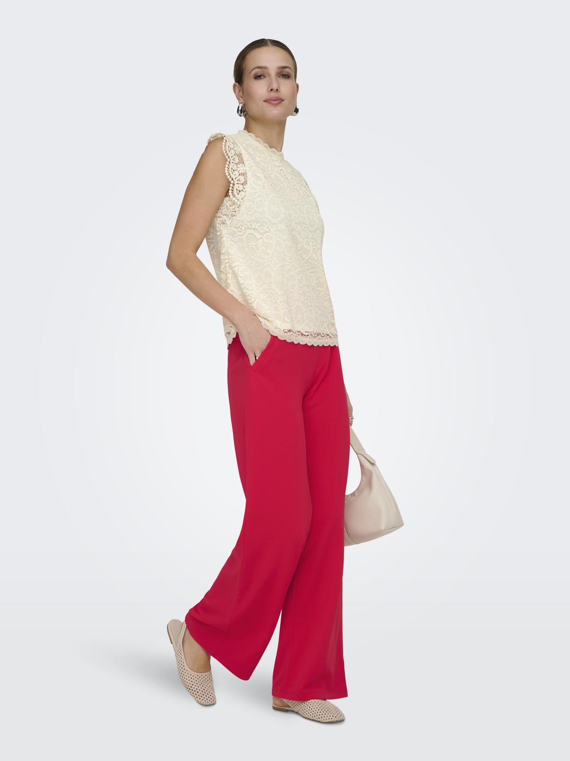 model_shot-front_full
