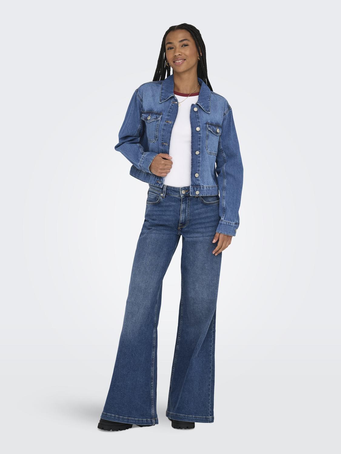 model_shot-front_full