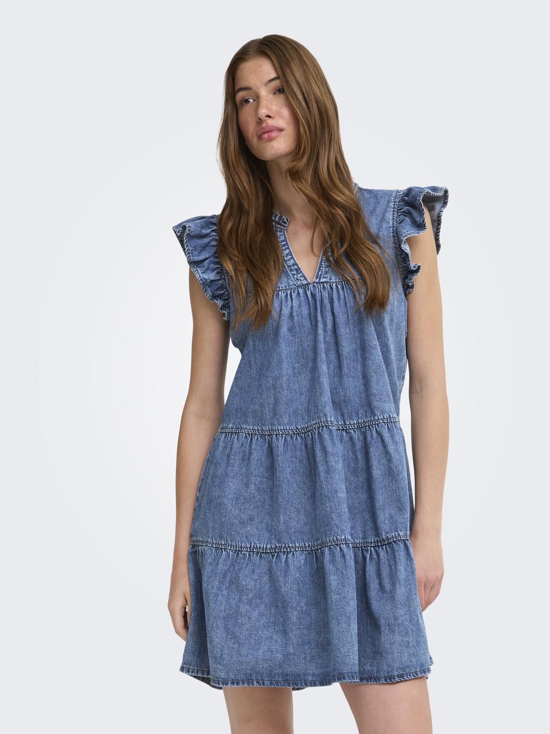 model_shot-front