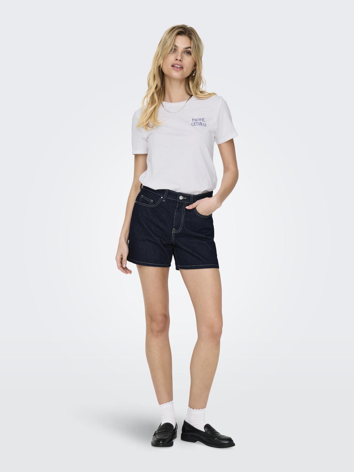 model_shot-front_full