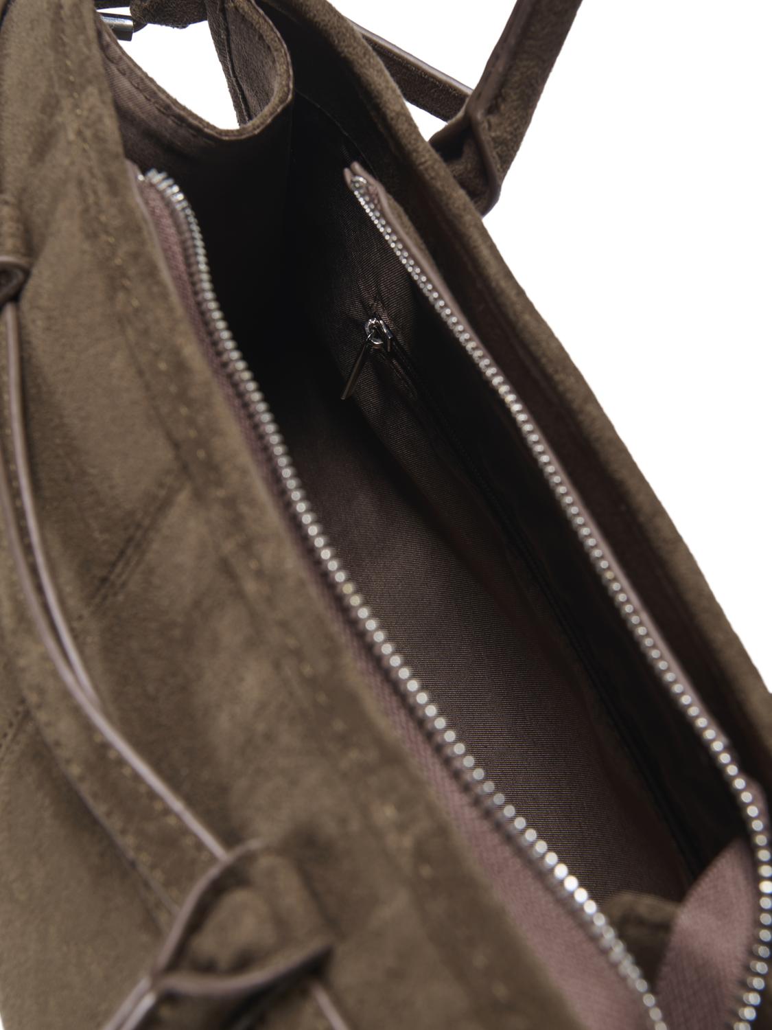 model_shot-back