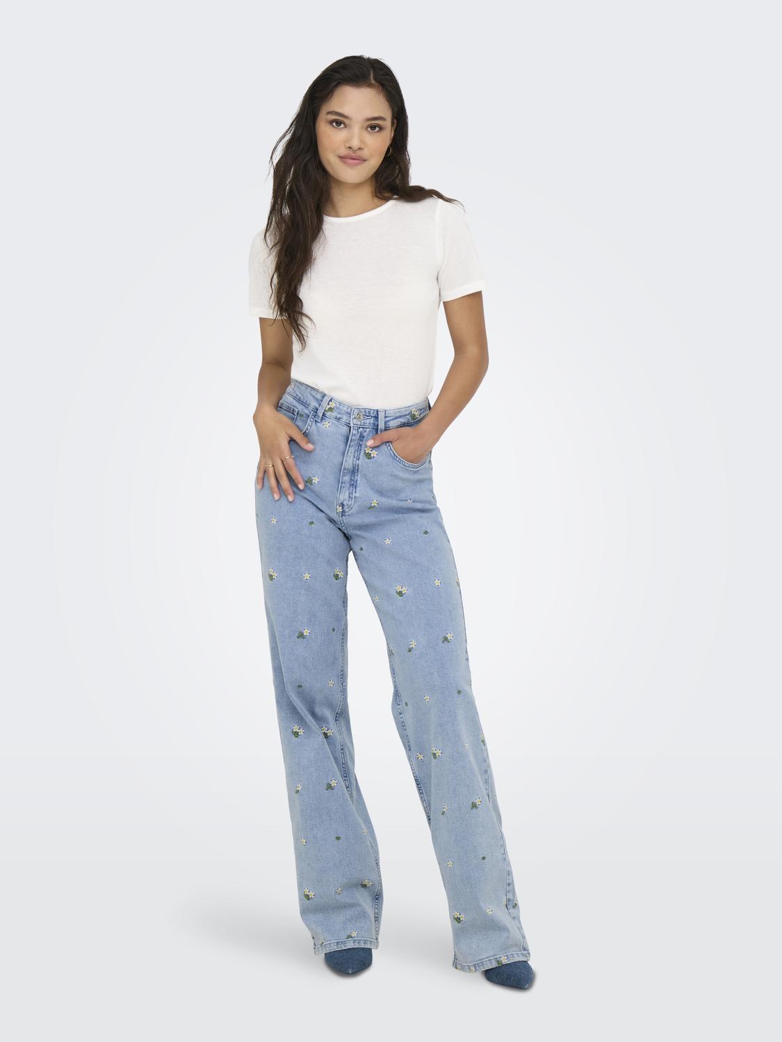 model_shot-front_full