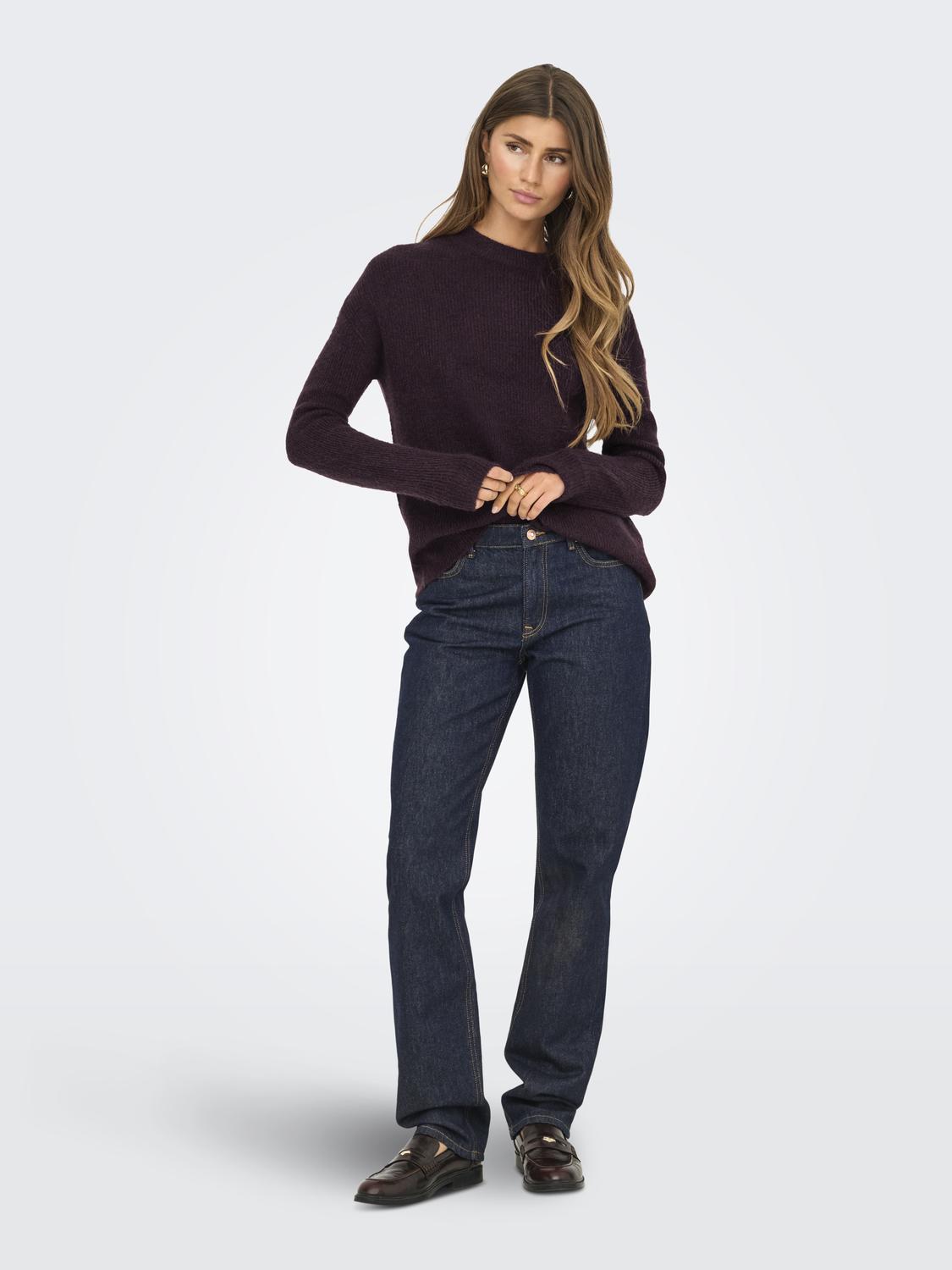 model_shot-front_full