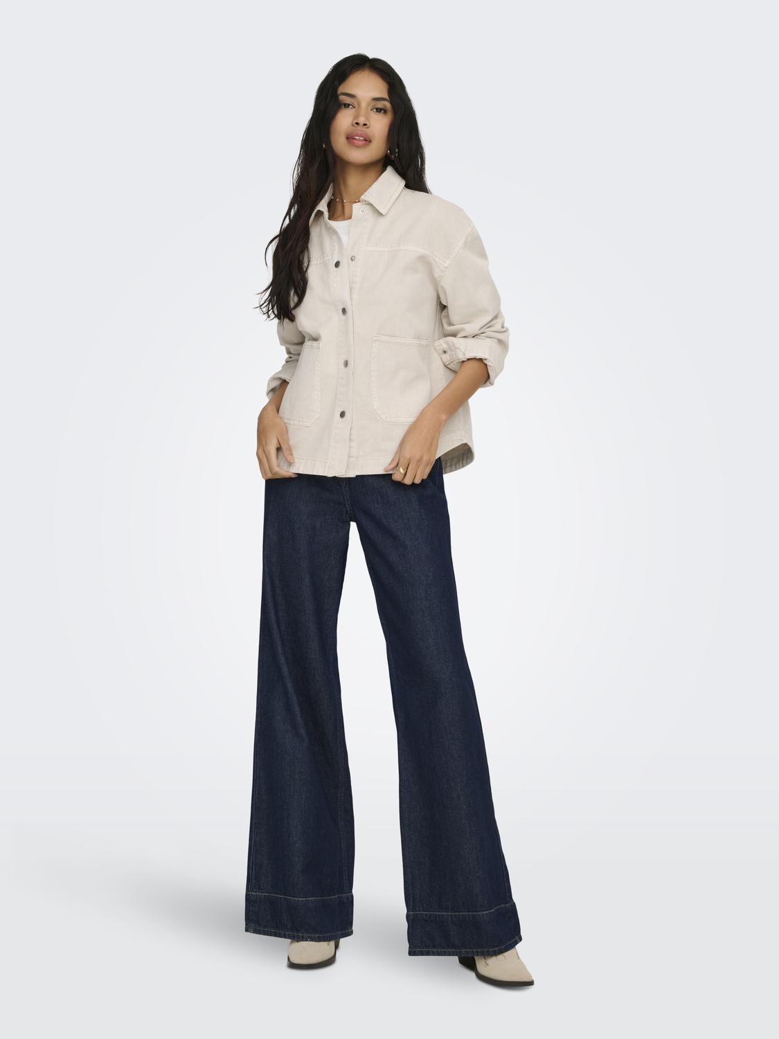 model_shot-front_full