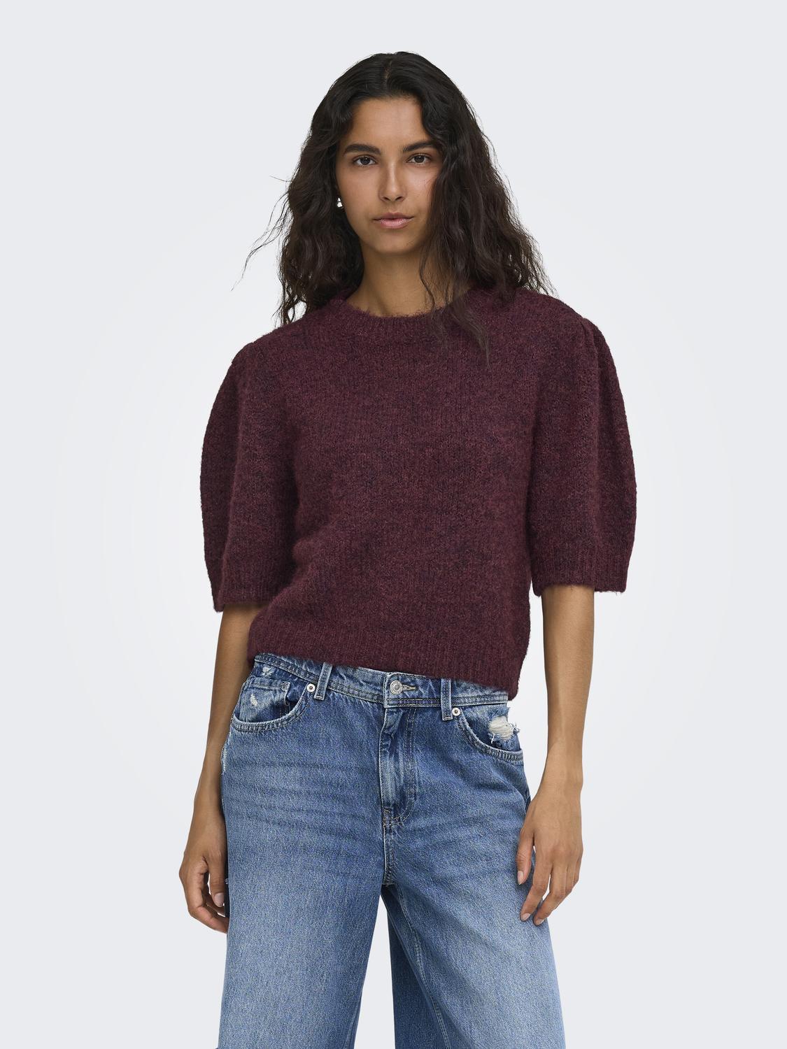 model_shot-front