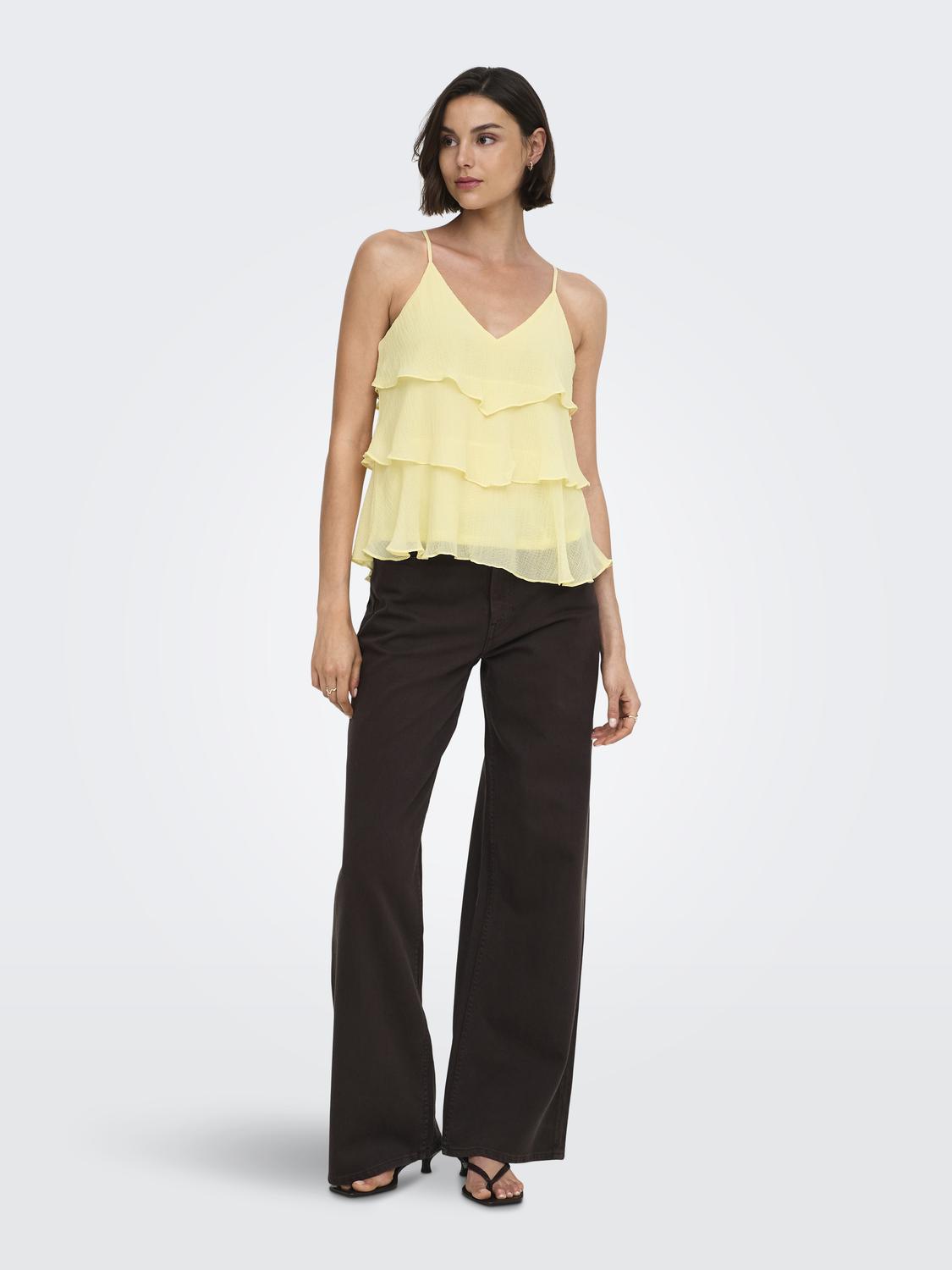 model_shot-front_full