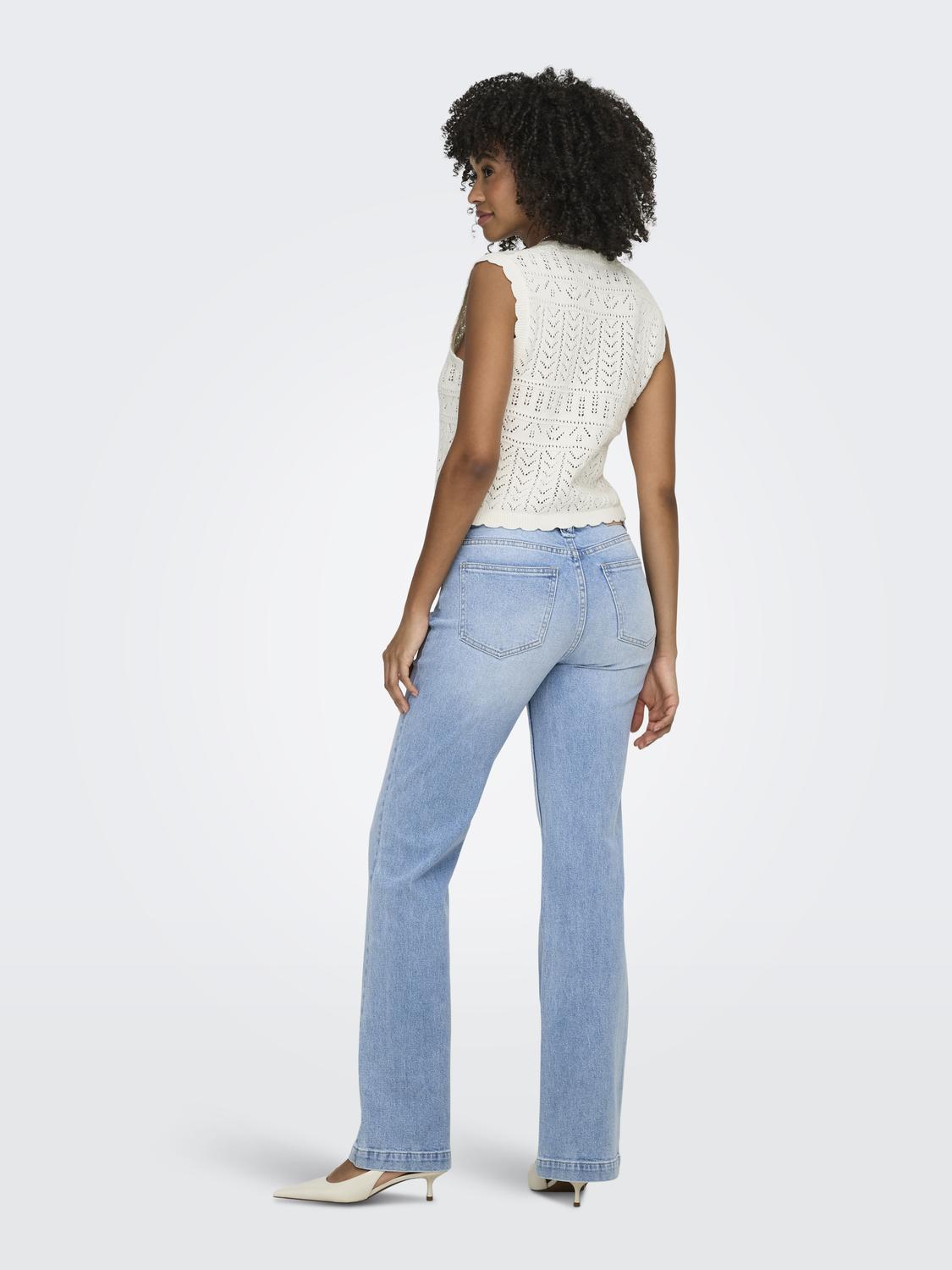 model_shot-back