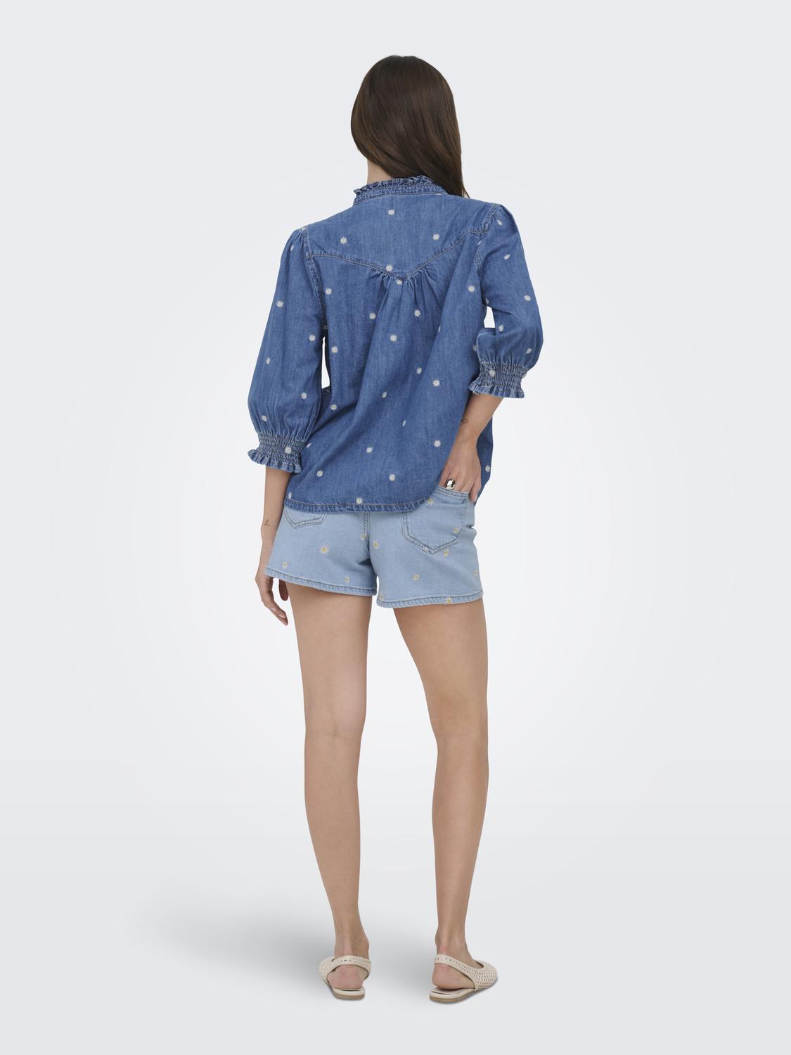 model_shot-back