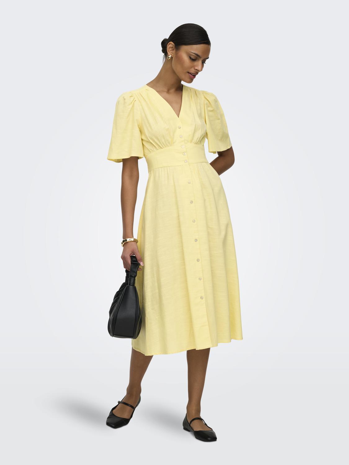 model_shot-front_full