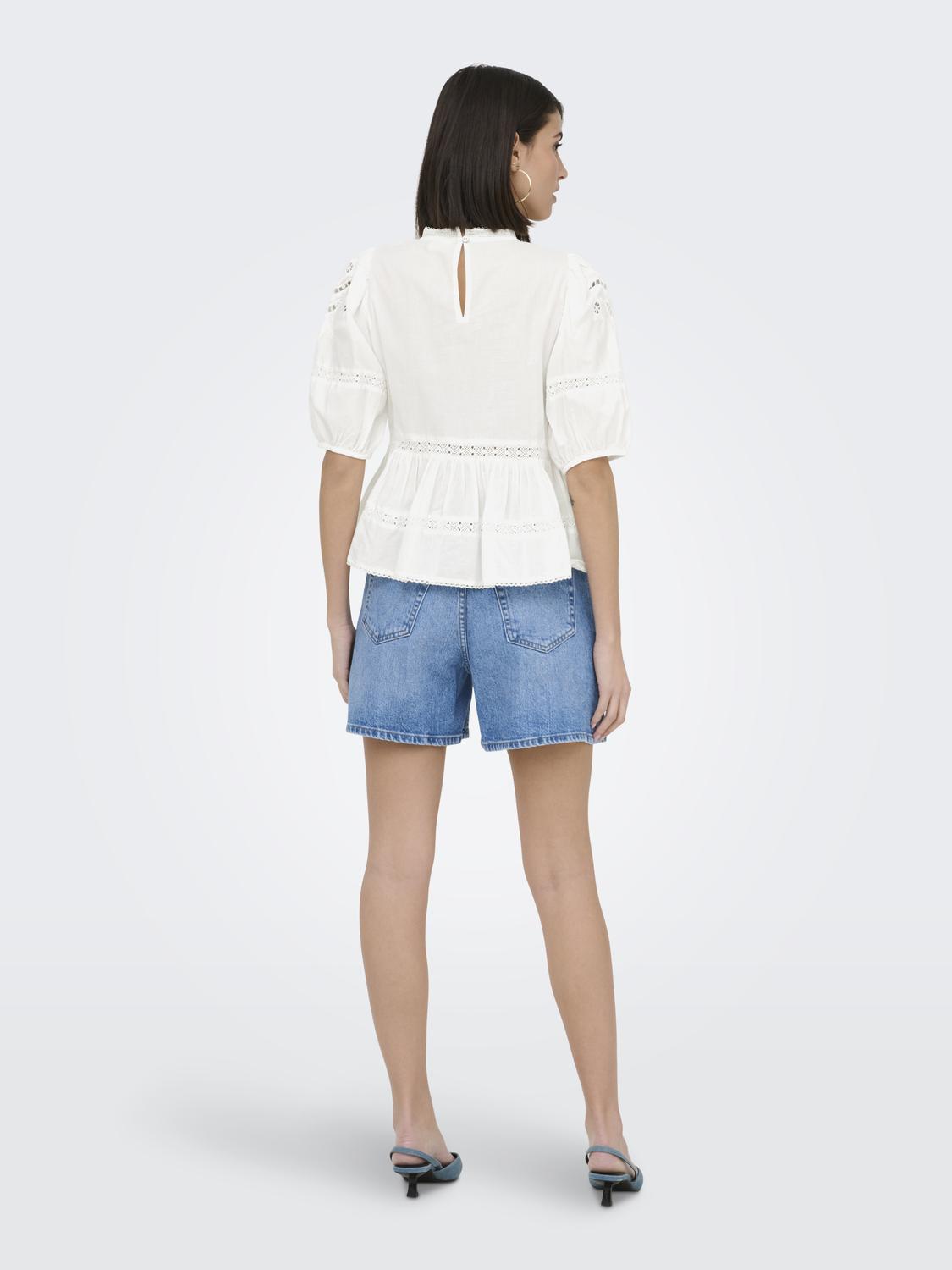 model_shot-back