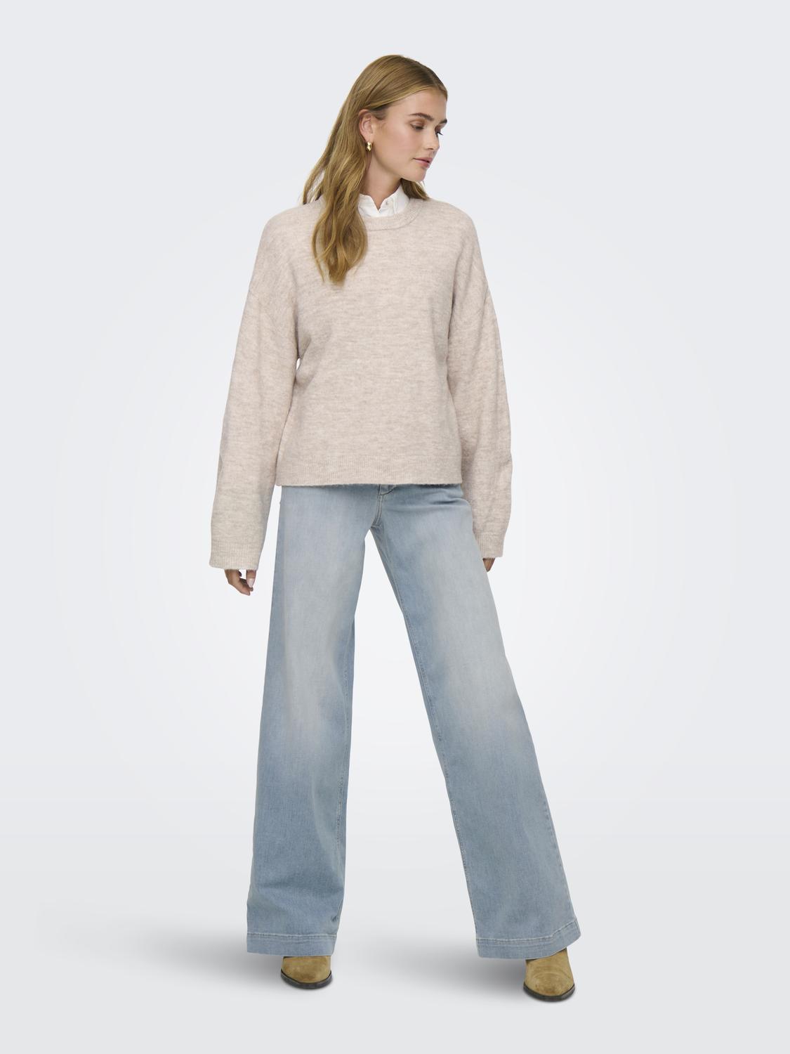 model_shot-front_full