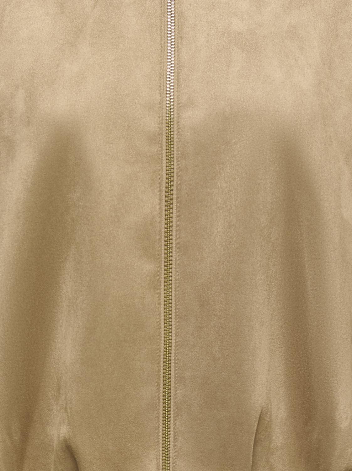 model_shot-detail