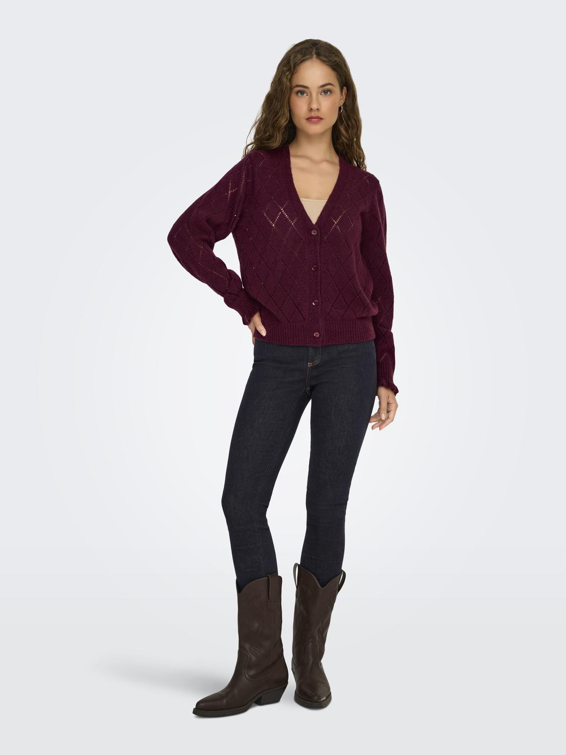 model_shot-front_full