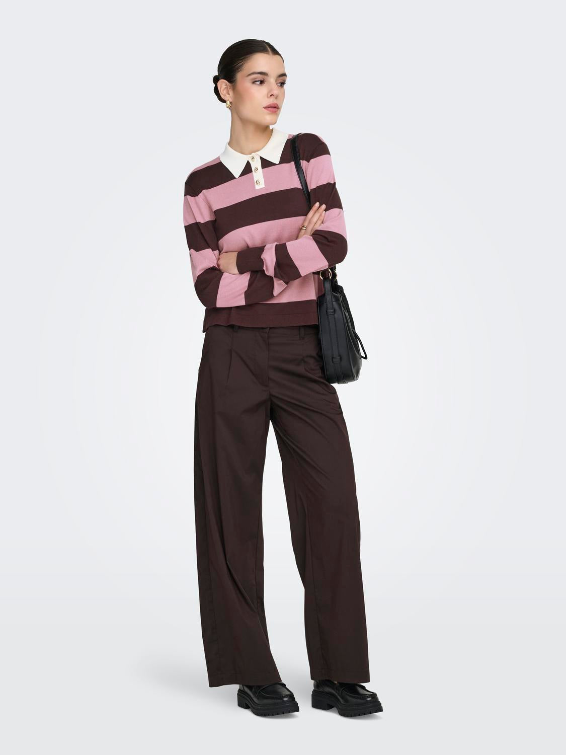 model_shot-front_full