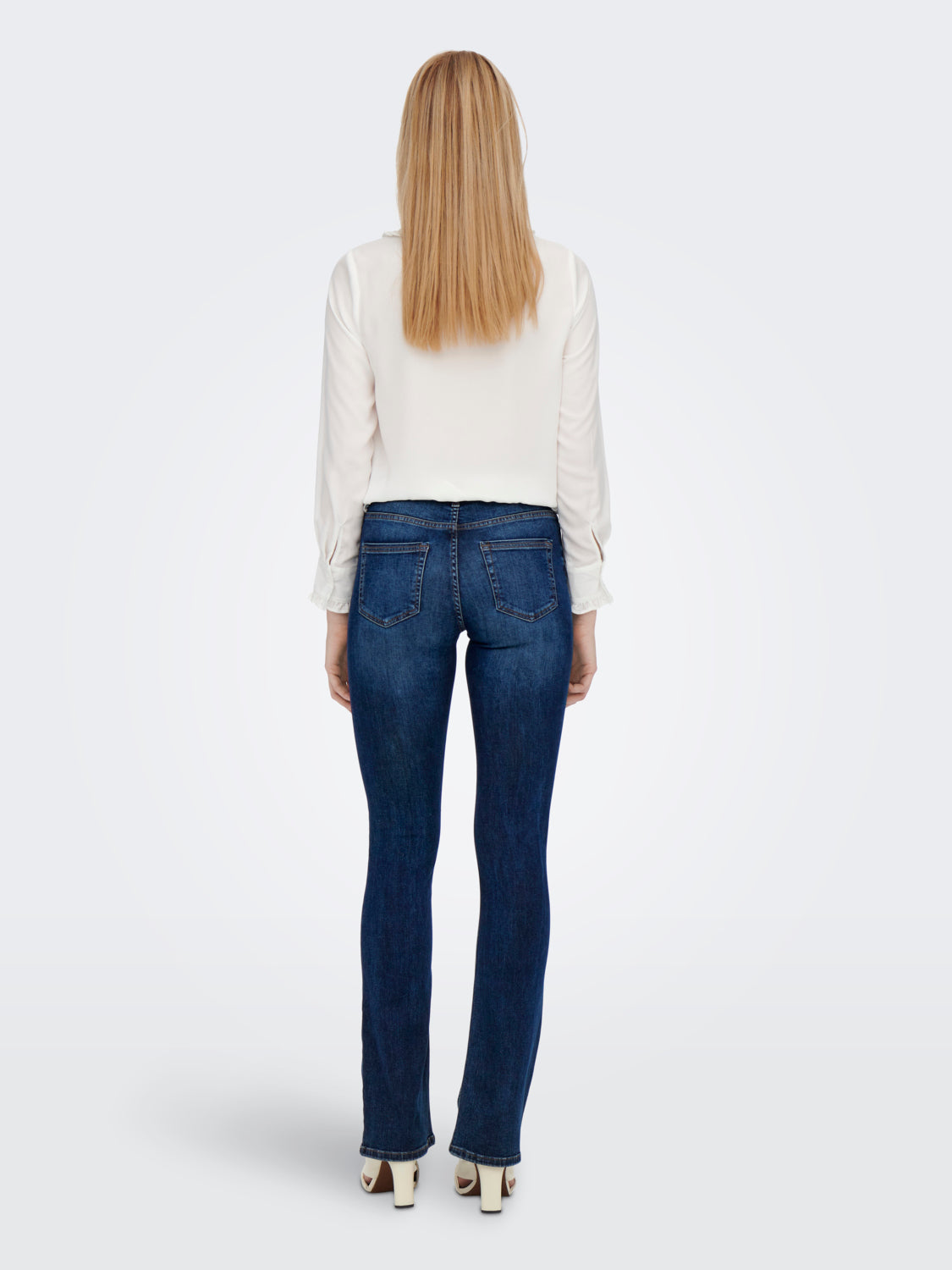 ONLBLUSH MW Flared Jeans - TAI021